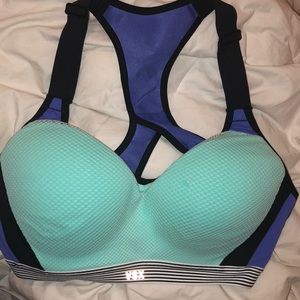 VS sports bra 34C